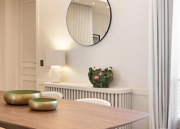 Pick A Flat's In Saint-germain, Bon Marche - Rue De Babylone