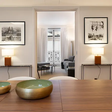 Pick A Flat's In Saint-germain, Bon Marche - Rue De Babylone