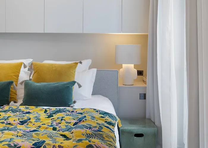 Apartment Pick A Flat's In Saint-germain, Bon Marche - Rue De Babylone Paris