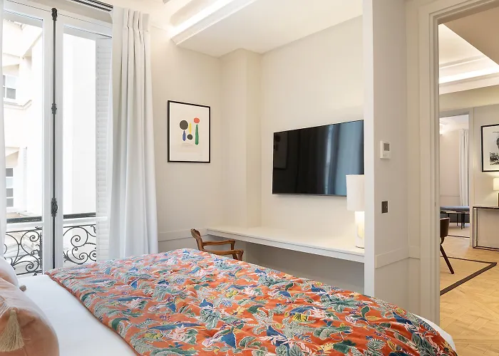 Pick A Flat's In Saint-germain, Bon Marche - Rue De Babylone Apartment Paris