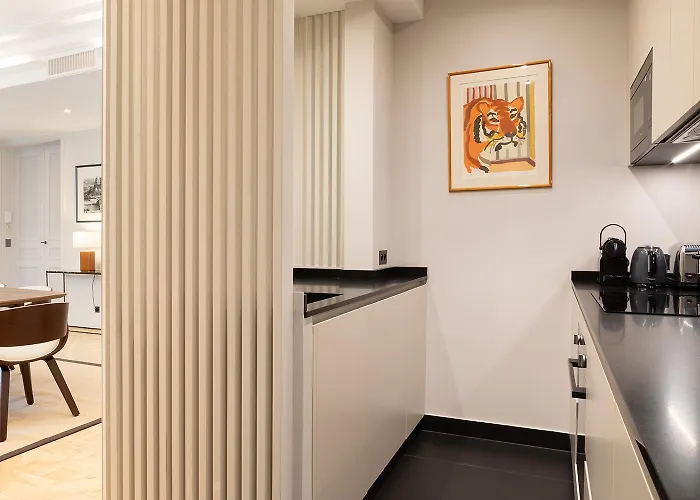 Pick A Flat's In Saint-germain, Bon Marche - Rue De Babylone Apartment Paris